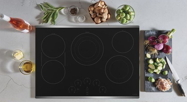 Café™ 30" Stainless Steel Built in Electric Cooktop 3