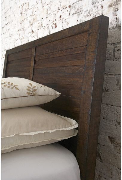 Samuel Lawrence Furniture Ruff Hewn Wood Queen Bed-3