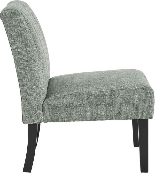 Signature Design by Ashley® Hughleigh Gray Accent Chair 2