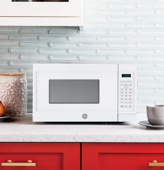 GE® 0.7 Cu. Ft. Stainless Steel Countertop Microwave 10