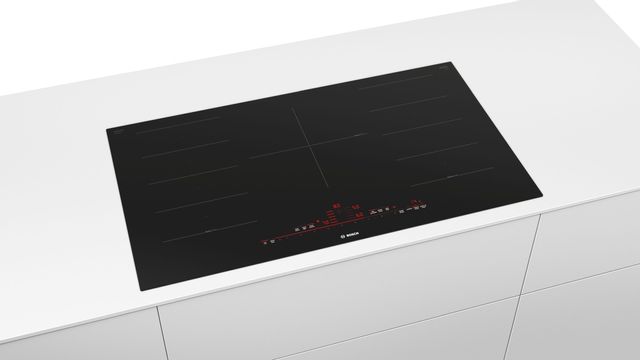 Bosch Benchmark® 36" Black Induction Cooktop 6