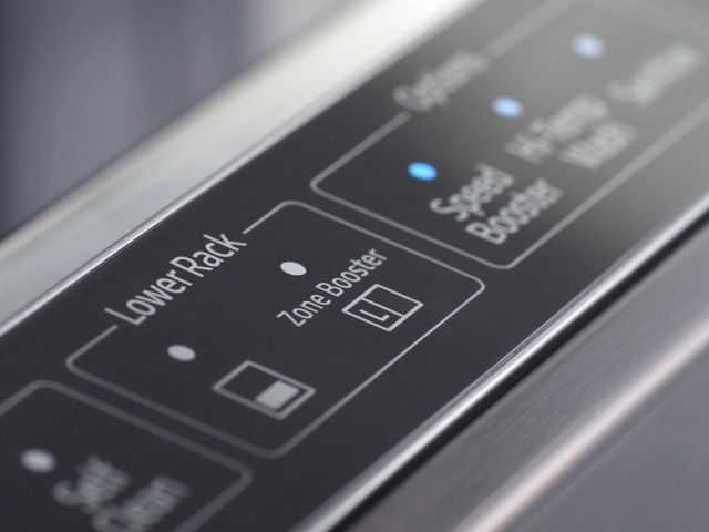Samsung 24" Fingerprint Resistant Black Stainless Steel Top Control Built In Dishwasher 9