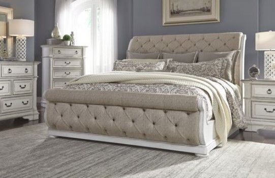 Liberty Abbey Park 5-Piece Antique White Queen Upholstered Sleigh Bed Set 5