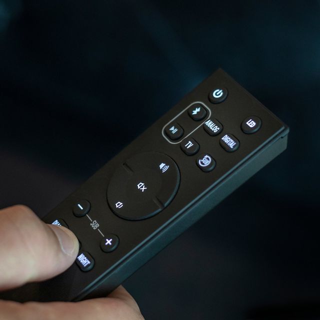 Klipsch® Cinema 400 Black Soundbar and Wireless Subwoofer 5