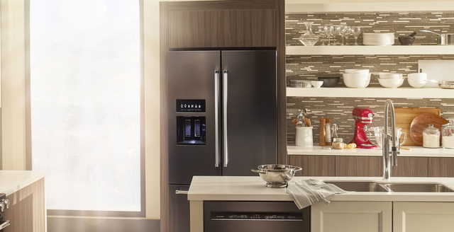 Réfrigérateur à portes françaises de 36 po KitchenAid® de 26,8 pi³ - Acier inoxydable résistant aux traces de doigts 8