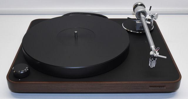 Clearaudio® Concept Turntable
