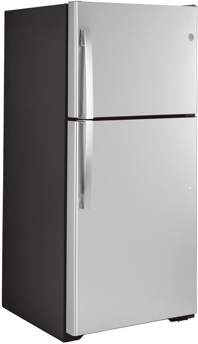 GE® 19.1 Cu. Ft. Stainless Steel Top Freezer Refrigerator (S/D) 3