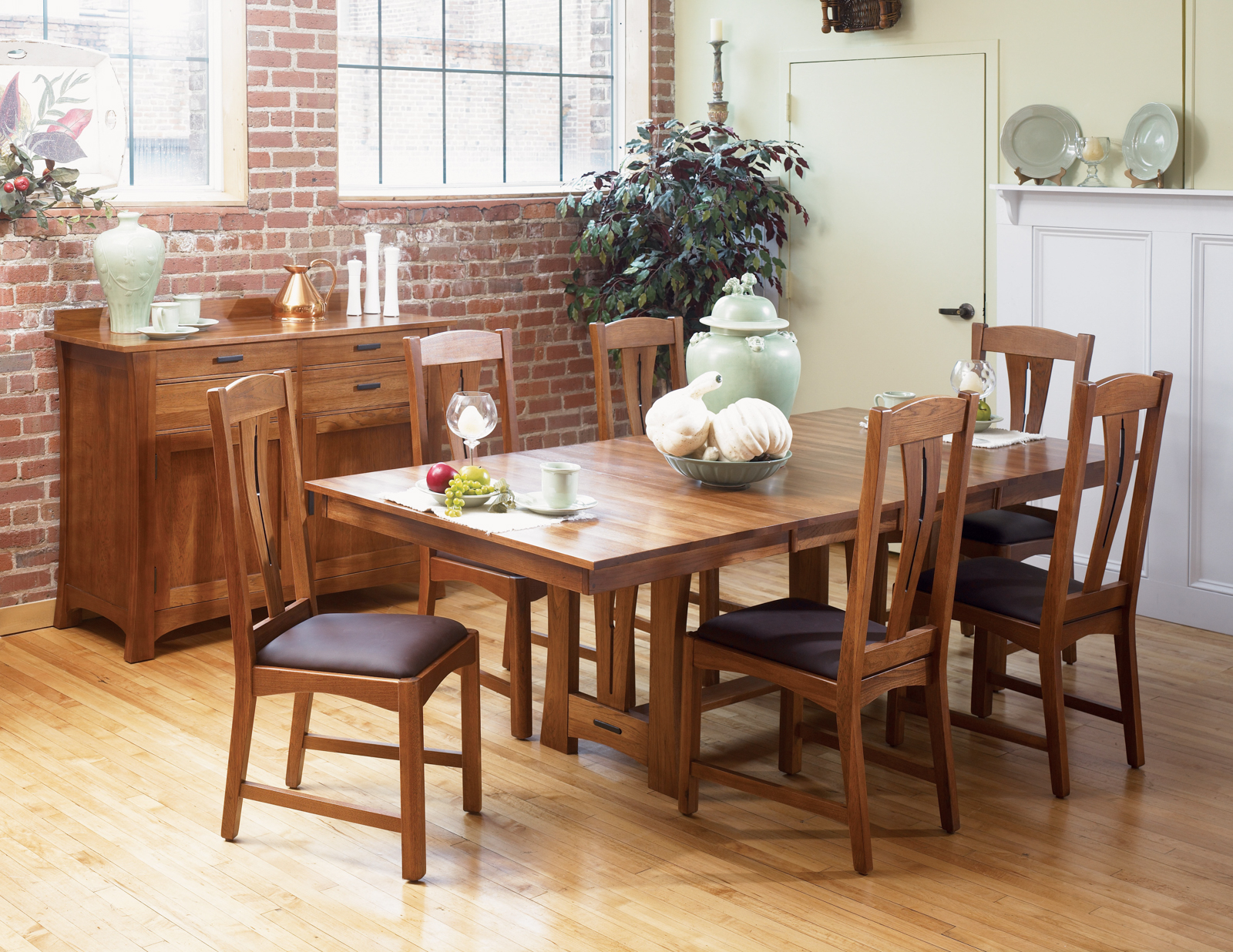 cattail bungalow dining set