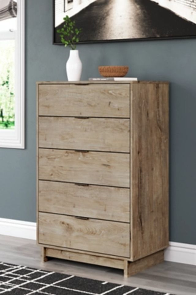 Signature Design by Ashley® Oliah Natural Chest of Drawers-1