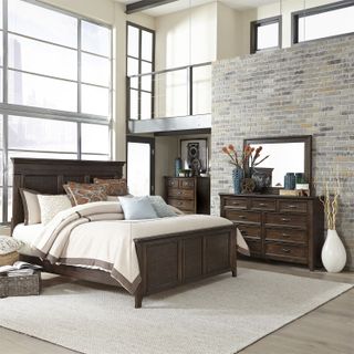 Liberty Furniture Saddlebrook 4-Piece Dark Brown Queen Bedroom Set