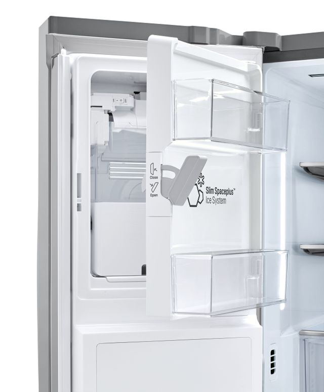 Réfrigérateur à portes françaises de 33 po LG® de 24,5 pi³ - Acier inoxydable noir résistant aux traces de doigts 31