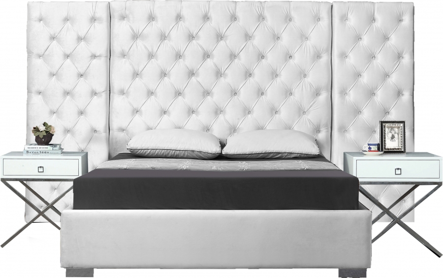 Meridian furniture deals porter velvet bed