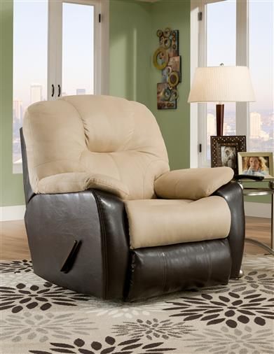 Southern Motion™ Avalon Wall Hugger Recliner | Colder's | Milwaukee Area