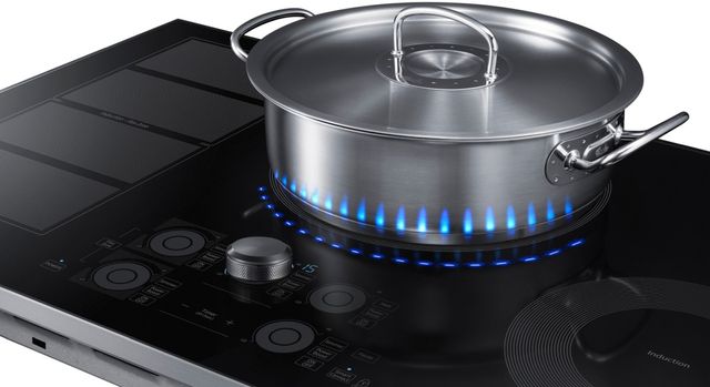 Samsung 36" Stainless Steel Induction Cooktop 17
