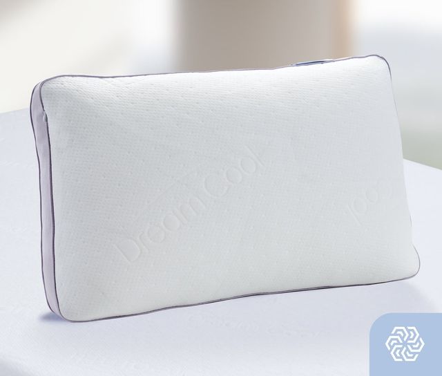 DreamFit® DreamCool™ Solo Plush Standard/Queen Pillow 3