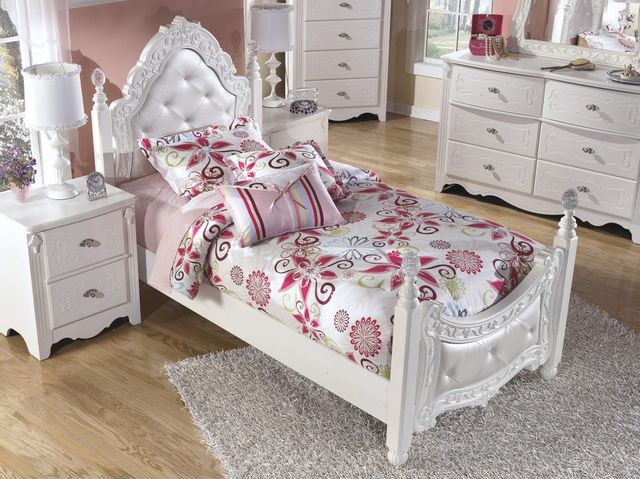 Signature Design by Ashley® Exquisite Twin Poster Bed-2