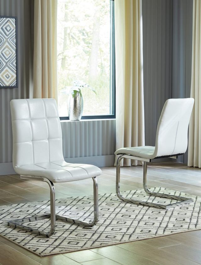 Signature Design by Ashley® Madanere White/Chrome Dining Upholstered Side Chair 3