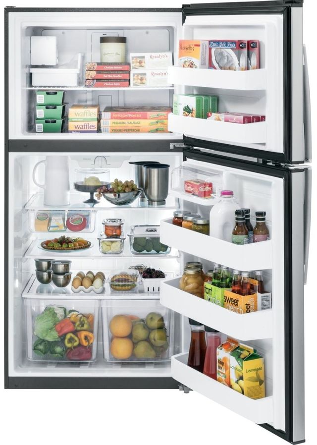GE® 21.1 Cu. Ft. Stainless Steel Top Freezer Refrigerator 11