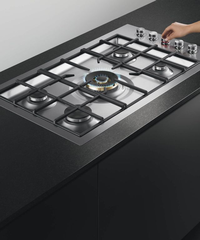 Fisher & Paykel Series 9 36" Stainless Steel Gas Cooktop 5