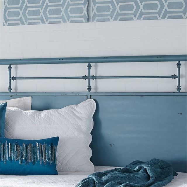 Liberty Vintage Blue Twin Metal Day Youth Bed-2