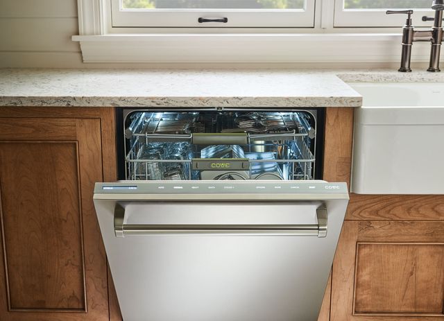 Cove® 24" Panel Ready Built In Dishwasher-3