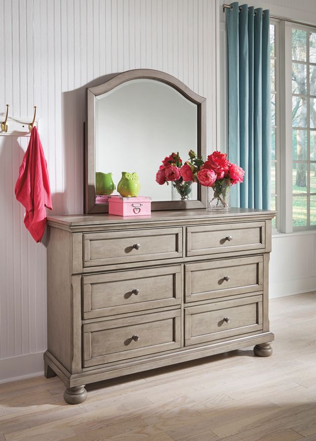 Signature Design by Ashley® Lettner Light Gray Dresser and Mirror 3