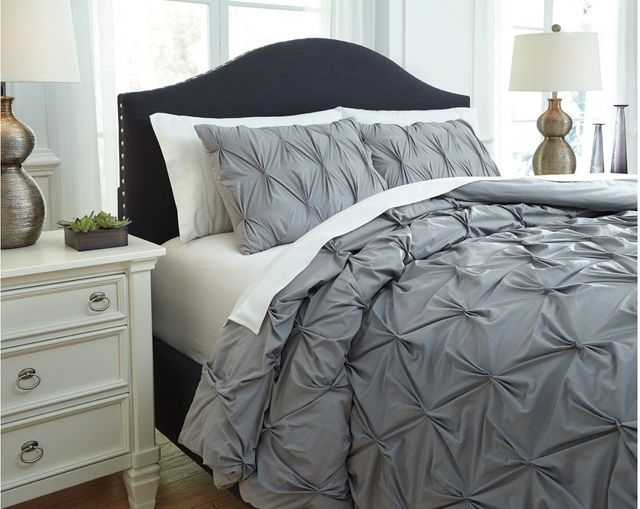 Signature Design by Ashley® Rimy Gray 3-Piece King Comforter Set 1