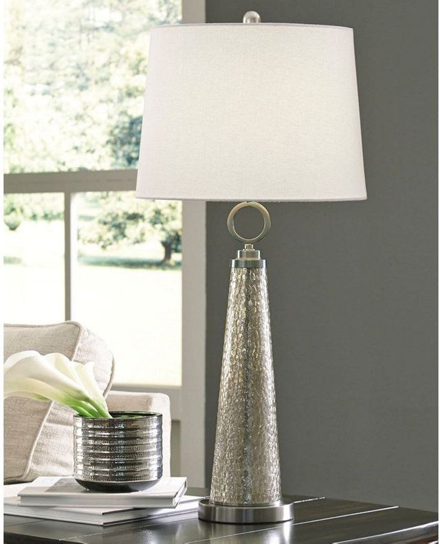 Signature Design by Ashley® Arama Glass Table Lamp 1