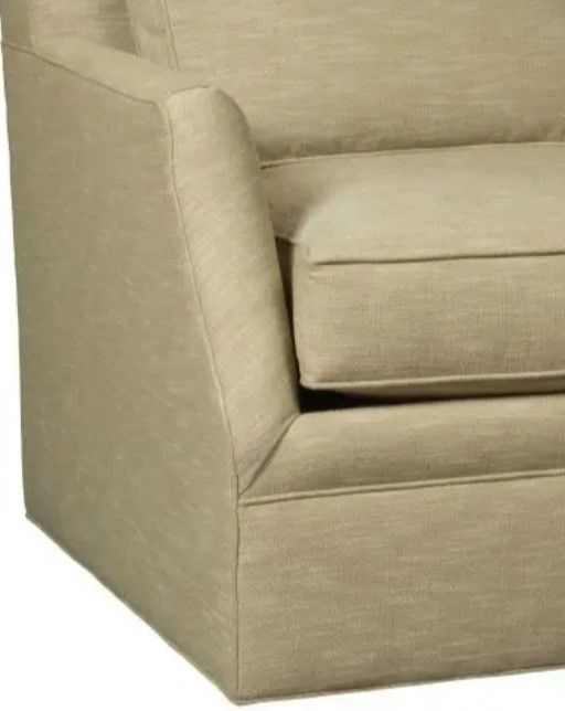 Fairfield® Living Room Swivel Chair 1