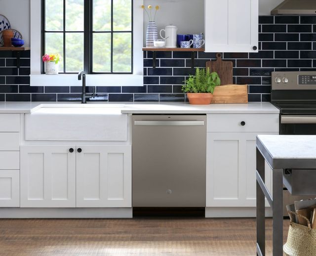GE® 24" Slate Built-In Dishwasher 7