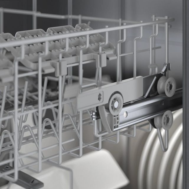 Bosch® 300 Series 24 Stainless Steel Front Control Built In Dishwasher