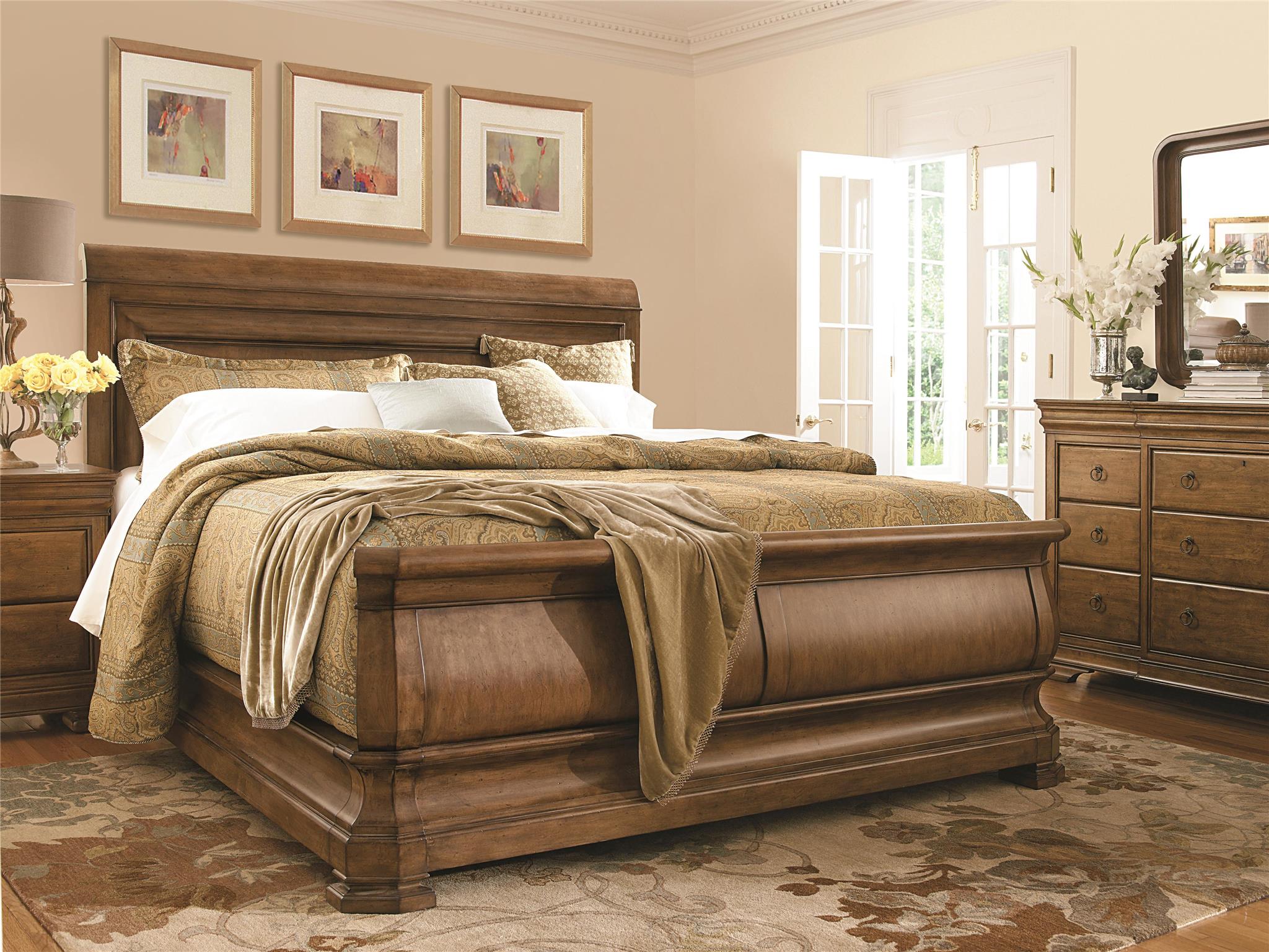 Universal Explore Home™ New Lou Cognac Louie P's King Sleigh Bed