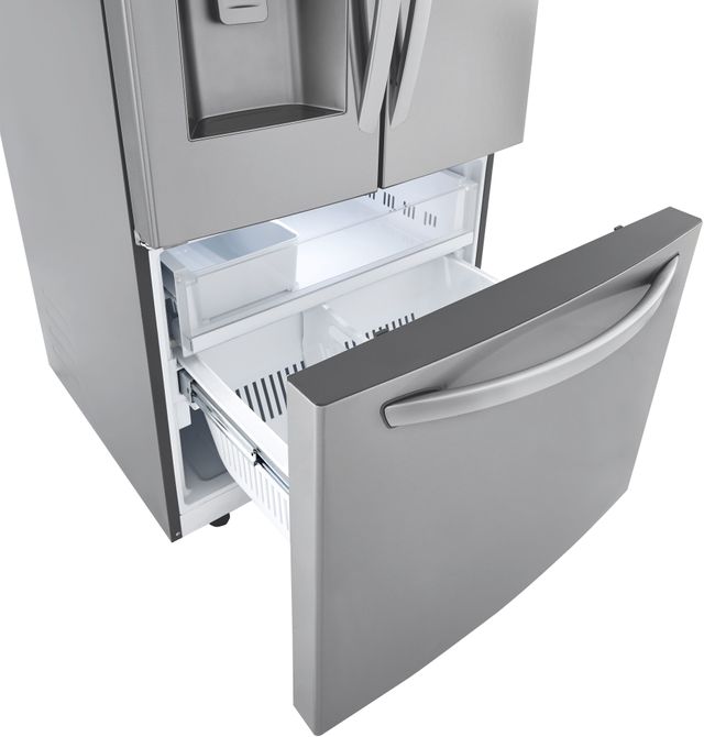 Réfrigérateur à portes françaises de 33 po LG® de 24,5 pi³ - Acier inoxydable noir résistant aux traces de doigts 16