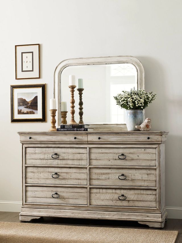 Kincaid® Selwyn Cottage White Whietside Dresser-1
