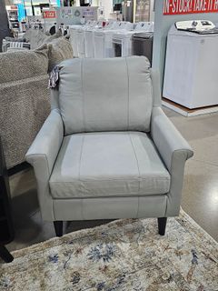Best Home Furnishings Dacey Collection Gray Mid Century Modern Chair