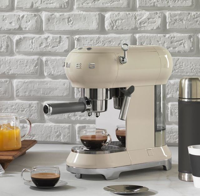 Smeg 50's Retro Style Espresso Coffee Machine-Cream 1