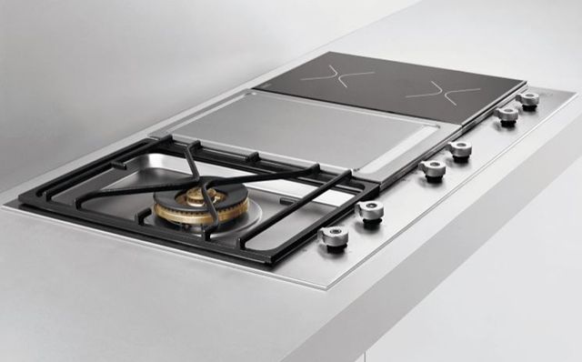 Bertazzoni Professional Series 36" Stainless Steel Segmented Cooktop-1