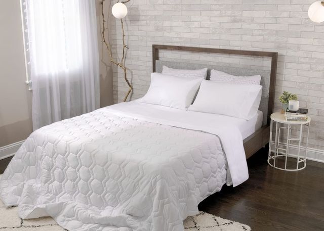 Bedgear® Hyper-Cotton™ White Split King Sheet Set 5