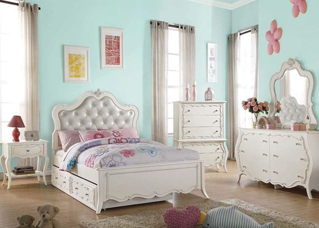 ACME Furniture Edalene Pearl White Full Bed 1