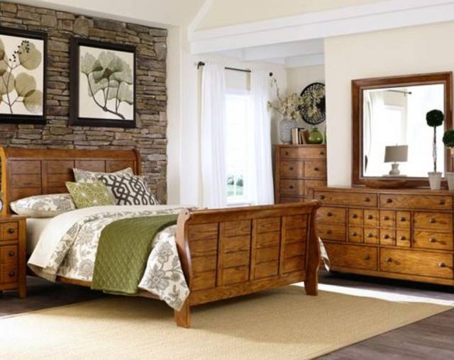 Liberty Grandpas Cabin 4-Piece Aged Oak Queen Bedroom Set 12