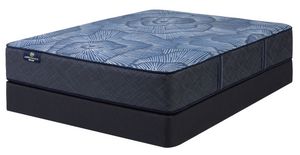 Serta Perfect Sleeper Hybrid Daven Dreams Medium King mattress