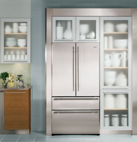 20.7 Cu. Ft. Monogram® - French Door Two Drawer Freestanding Refrigerator: Stainless Steel 8