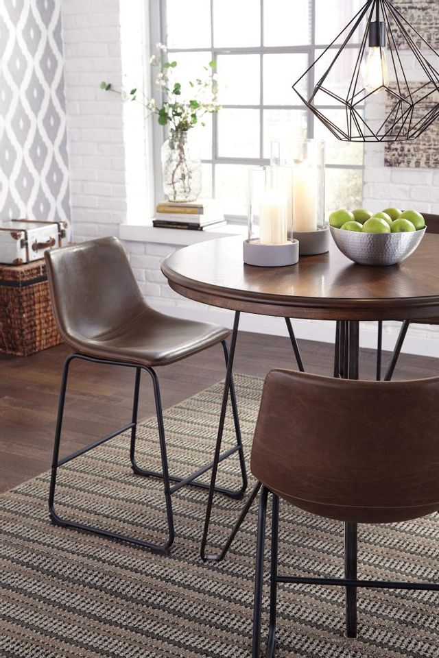 Table hauteur comptoir ronde hauteur comptoir Centiar, brun, Signature Design by Ashley® 4