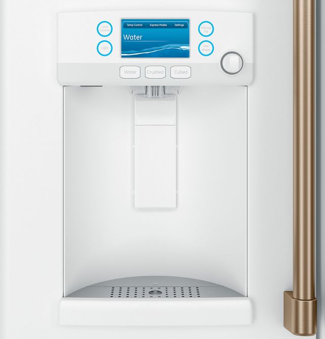 Réfrigérateur à portes françaises à profondeur de comptoir de 36 po Cafe™ de 22,2 pi³ - Blanc mat 4