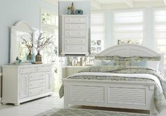 Liberty Summer House l 4-Piece Oyster White  Bedroom Queen Panel Bedroom Set