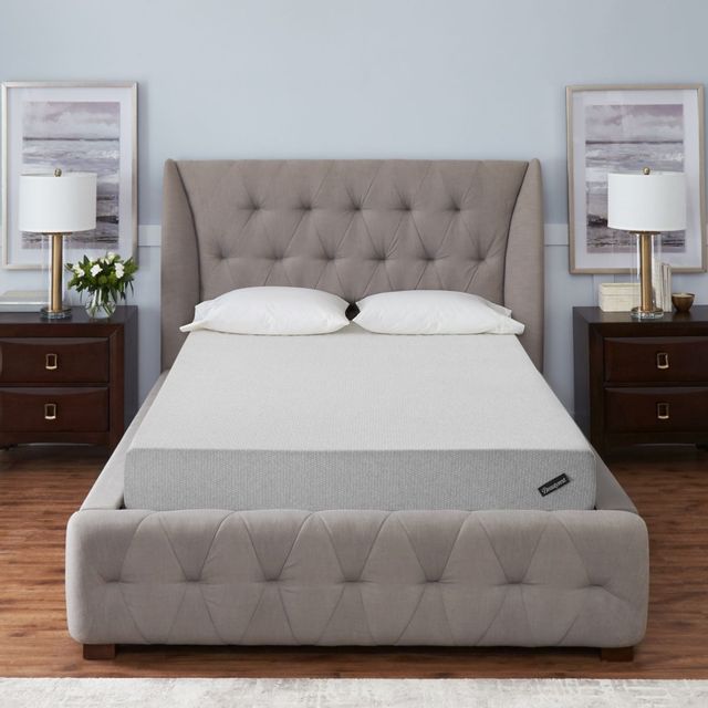 Beautyrest® BR MIAB 22 8" Aquarius Gel Memory Foam Firm Tight Top Queen Mattress - Bed in a Box 49