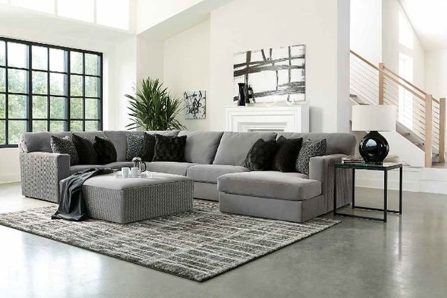Jackson Furniture Carlsbad 4-Piece Charcoal Sectional Set 1