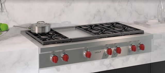 Wolf® 48" Stainless Steel Pro Style Gas Rangetop 3