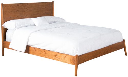 Sunny Designs™ American Modern Cinnamon Eastern King Panel Bed