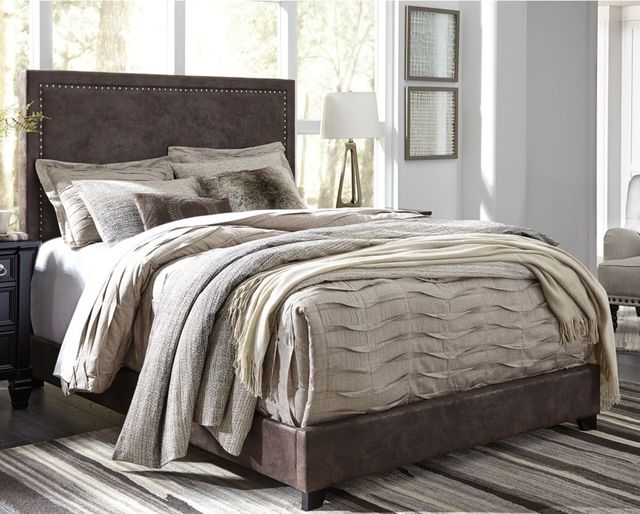 Signature Design by Ashley® Dolante Queen Upholstered Bed-3